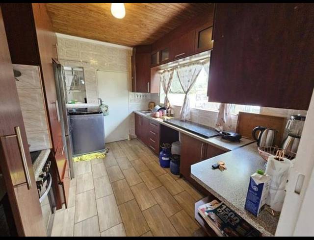 3 BEDROOM HOUSE FOR SALE IN DORANDIA